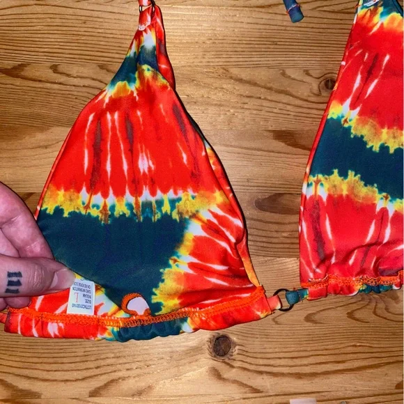 Evry Jewels Green and Orange Tie-Dye Bikini Set - Picture 6 of 8